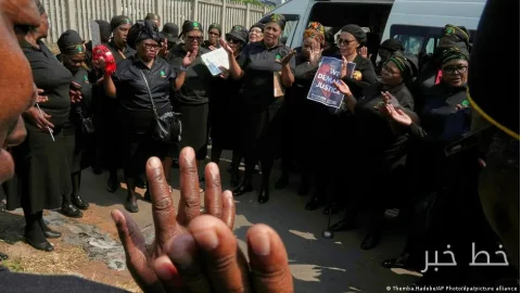 مقتل دينا م في أكيهلوني جرس إنذار للنساء في جنوب أفريقيا
