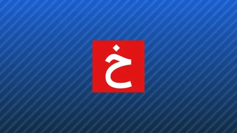 سناتور میچ مک‌کانل پس از غیبت طولانی به کنگره بازگشت
