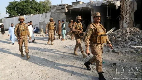 انفجار انتحاري في باكستان أسفر عن مقتل 11 شخصًا على الأقل