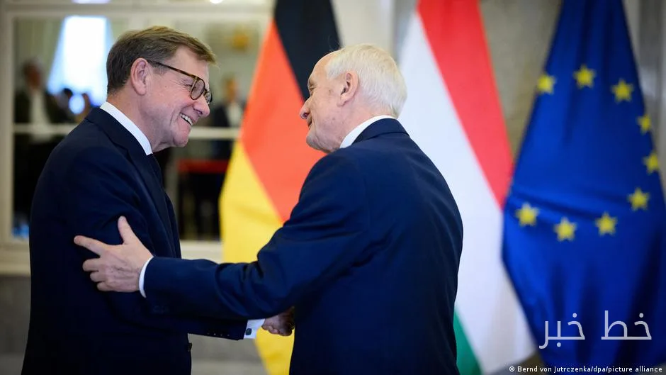 Der Außenminister Deutschlands bemüht sich um die Wiederherstellung der Beziehungen zu Ungarn