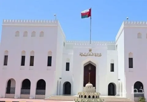 وزارة الخارجية العمانية تعلن انتهاء المفاوضات مع إيران حول مضيق هرمز