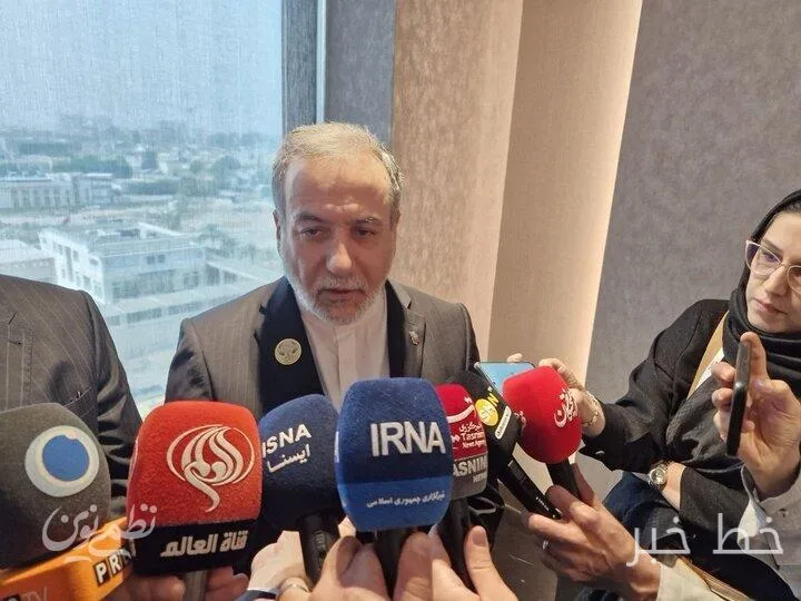 عراقچی تنگه هرمز را مشروط به عمل آمریکا به شروط ایران دانست