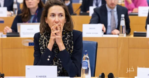 Valérie Haïer von der liberalen Gruppe der Europäischen Union fordert Einheit gegen die Rechten