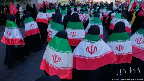 مقامات ایرانی به دنبال راه‌های جدید برای اجرای قوانین حجاب