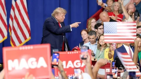 Trump wird im Wahlkampf für die Zwischenwahlen in South Carolina auftreten