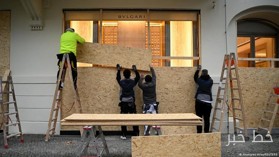 Deutsche Jugendliche fordern soziale Veränderungen bei landesweiten Protesten
