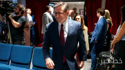 Mike Johnson setzt seine Führung der Republikaner fort